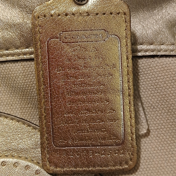 Coach Julia Perry Op Art Tote Ivory Shimmer Canvas Metallic Leather Bag EUC Rare - Picture 3 of 14